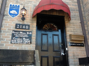 Repos & Manna Downtown Montreal