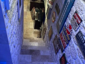 Chambre d h¿tes ind¿ndante Jacuzzi Cave Bar SUITE 785