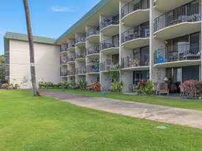 Kahana Reef 215 in Lahaina