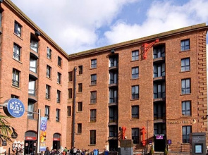 Premier Inn Liverpool City - Albert Dock