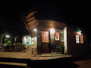 Maliblues Bed & Art Gallery