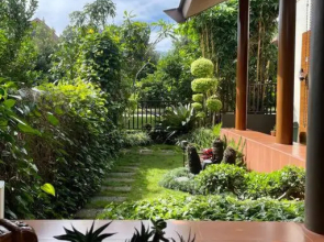 Cozy 3-BR villa Vimala hills cluster alpen with beautiful garden