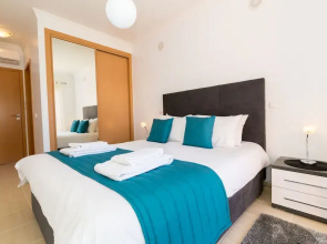 Albufeira Sunny Apartment 2 by Homing