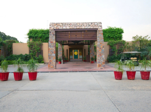 Lemon Tree Hotel Tarudhan Valley