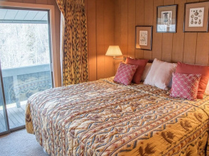New Villager #1296 2 Bedrooms 2 Bathrooms Condo