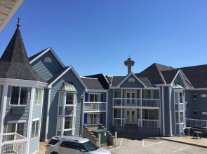 Falls Lodge and Suites