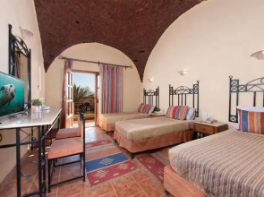 Protels Beach Club  SPA