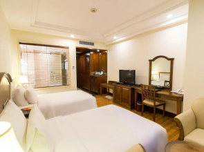 Sai Gon Ha Long Hotel