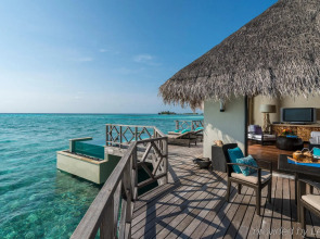 Four Seasons Resort Maldives at Kuda Huraa