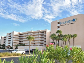 Islander Beach Resort