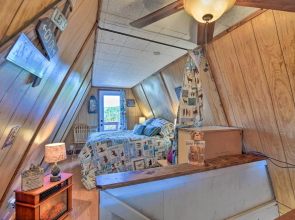 Steps to Lake! Charming Cabin: Pool Access & Decks