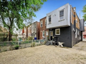 Stylish 4 bedroom home near Philadelphia