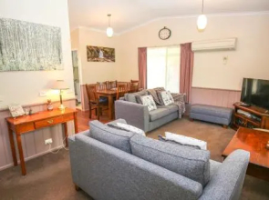 Silver Birches Holiday Unit 7