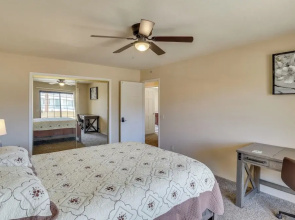 Pet-friendly Bullhead City Home ~ 2 Mi to River!