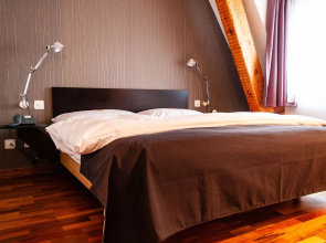 Royal Hotel