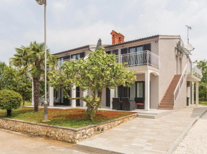 Beautiful Apartment in Porec With 1 Bedrooms