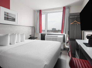 Ramada By Wyndham Brooklyn Near Flatbush