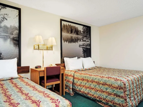Super 8 Rogers Minnesota