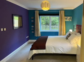 Blaydonburn - Sleeps 4,5 - Parking - Hottub - Yard