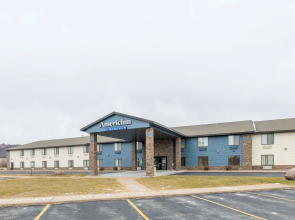 AmericInn by Wyndham Prairie du Chien
