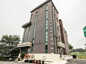 Jangseong Hotel New Napori