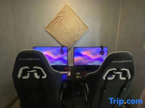 Xiaoyi Binguo E-sports Theme Apartment