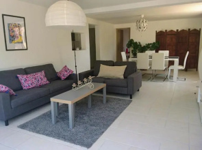 Appart indépendant dans propriété 4000 m2 Luberon