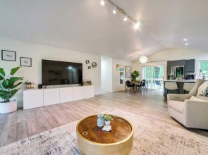 Issaquah Retreat Near Lake Sammamish State Park!