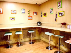 Бауманская (на ул. Бакунинская)