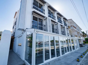 Bd Suites