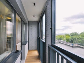 Апартаменты с джакузи у метро на набережной