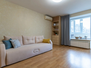 Апартаменты Трёхкомнатные с джакузи на Антона Валека 12