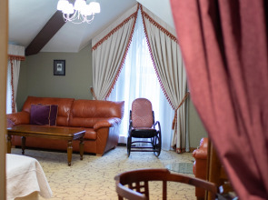 Мини-Отель Имение Алтунъ