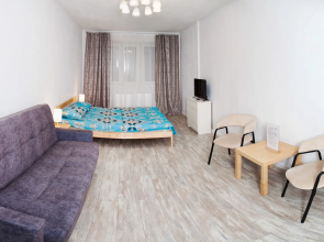 S Panoramnym Vidom Na Fabrichnoy Peshkom 4 Min Ot Platformy Apartments