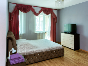 Dzerzhinskogo 20  Tsentr Irkutska Flat