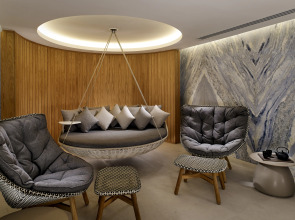 The Alexander, a Luxury Collection Hotel