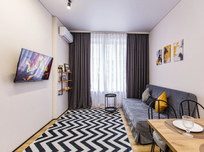 Novaya Dvukhkomnatnaya V Tsentre Goroda Flat