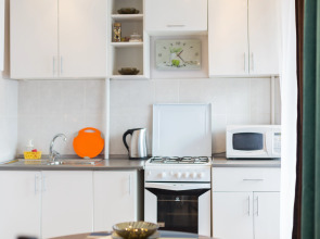 Апартаменты на Большой Покровской 73 в самом центре. Сова-Дом