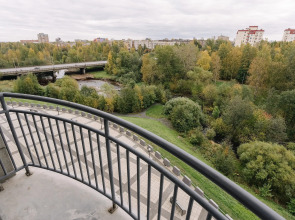 Апартаменты 9 ночей с видом на речку на Коммунальной 1