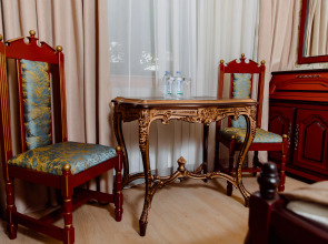 Royal Antique Boutique Hotel