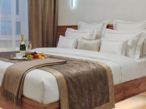 Apartamenty Kvartira s prekrasnym vidom na Reku sviaga