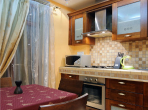 Апартаменты на Городском Валу 10