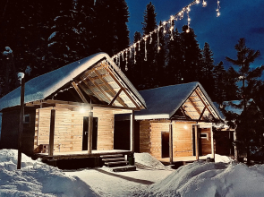 Yelovy Guest House