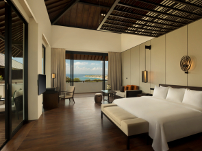 Отель Radisson Blu Bali Uluwatu