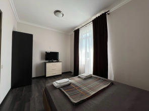 Гостевой дом Солнечная долина коттеджи Гости-24