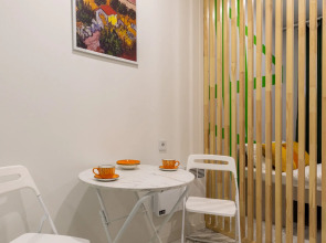 Апартаменты Улучшенные на набережной Обводного канала, 132