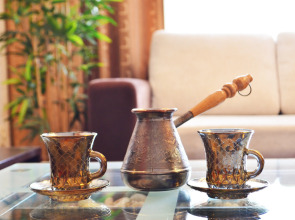 Апартаменты Рядом с центром на Татищева 53