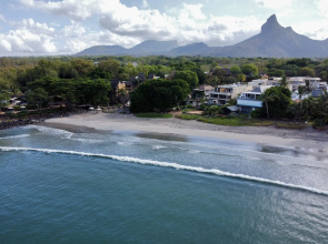 Ocean Legend Apartments