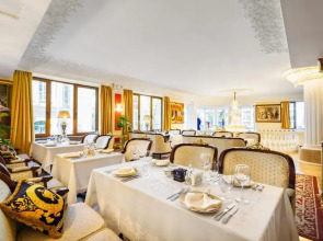 Отель Golden Rooms Moscow