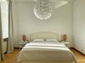 Апартаменты White на Тверской 15